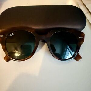 Ray-Ban Tortoise Shell Sunglasses Wayfarers
